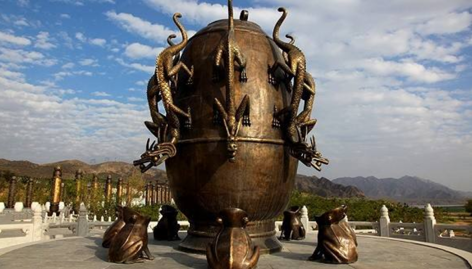 『地震』张衡地动仪被移出教科书，中科院院士：房梁下吊一块肉都要比它强