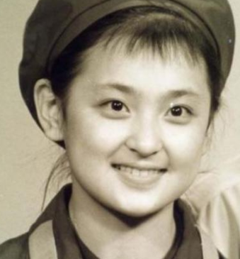 #王璐瑶#王璐瑶：名噪一时大陆女星，中俄混血，被万梓良小三，嫁百亿富豪