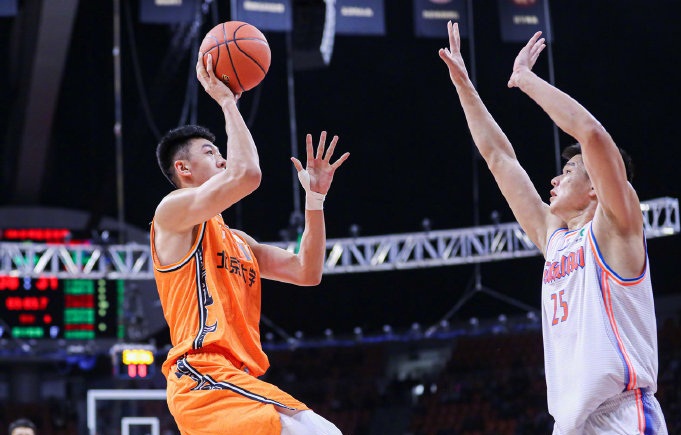 [CBA]今夏CBA状元大热都有谁？混血前锋领衔，北大魔王汕大杜兰特争高下