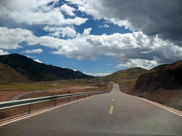 「西藏旅游」?西藏旅游这三样东西不能带，轻则邮返，重则镣铐！