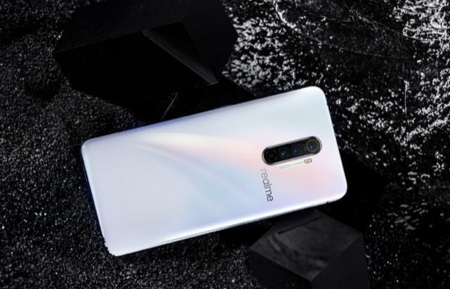 realme X@OPPO终于亮剑，骁龙855Plus旗舰降至新低价，50W快充+90Hz屏幕