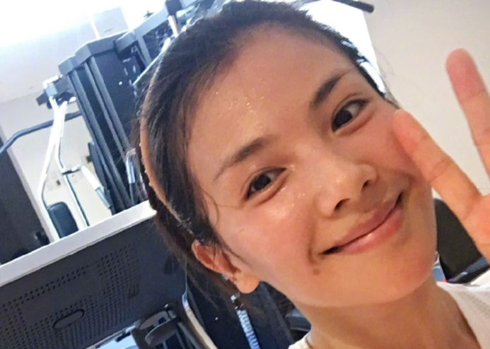 刘涛|刘涛“真实颜值”长啥样？素颜曝光的那一刻，网友：王珂真能忍啊