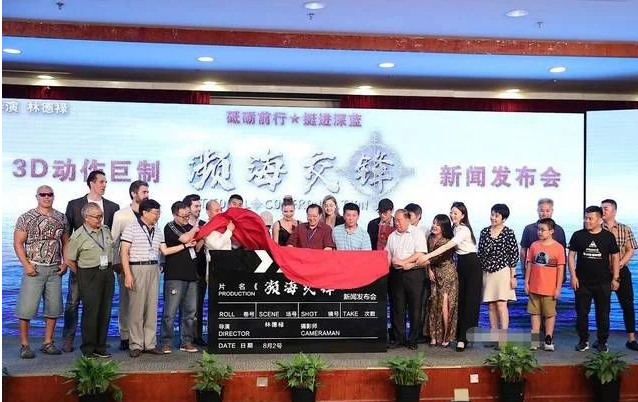 战狼3|《战狼3》有2个劲敌，演员阵容都很强大，票房自然不用担心