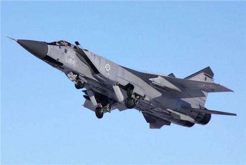 「核武器」可乐公司承诺集齐七百万积分，可兑换鹞式战斗机，不料真的有人集齐