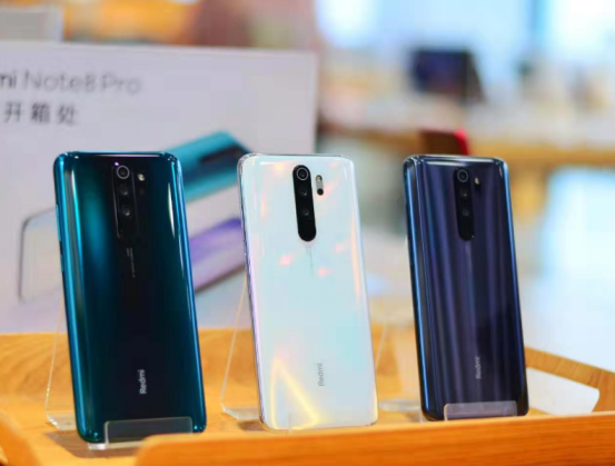 『小米科技』小米扛不住了，256g液冷技术6400万四摄，真的已经接近底价