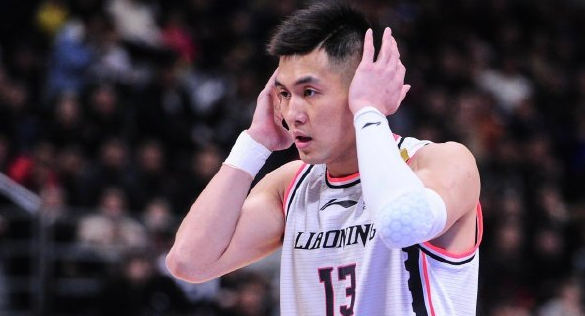 『郭士强』杨鸣做出新改变，新辽篮继承跑轰DNA，郭艾伦为挽回郭士强尊严而战