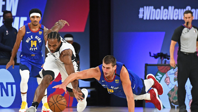 超导|2-3！掘金111-105逆转快船，卡椒合砍62分，穆雷26+8+7