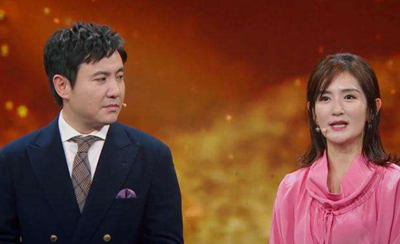 谢娜|谢娜说名字中带“娜”的都是美女, 沈腾随口说出的4个名字, 让全场笑喷