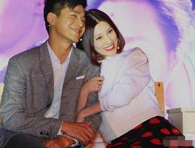 耍手段抢走王丽坤8年男友, 如今生完一儿一女, 才31岁就变样了