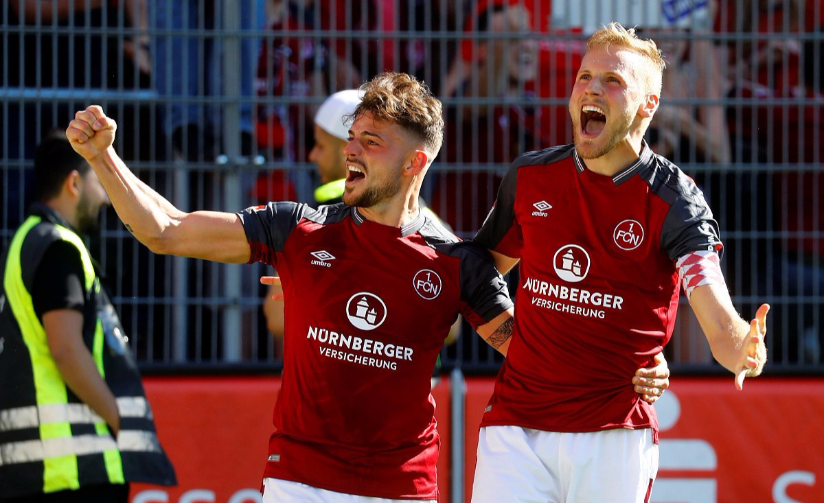 「门兴」周六德乙005桑德豪森VS雷根斯堡--周六德甲007门兴VS勒沃库森