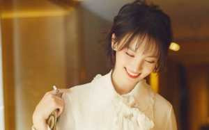 邓伦▲和邓伦低调恋爱, 还没公开就已分手, 因此被雪藏, 复出后片约不断