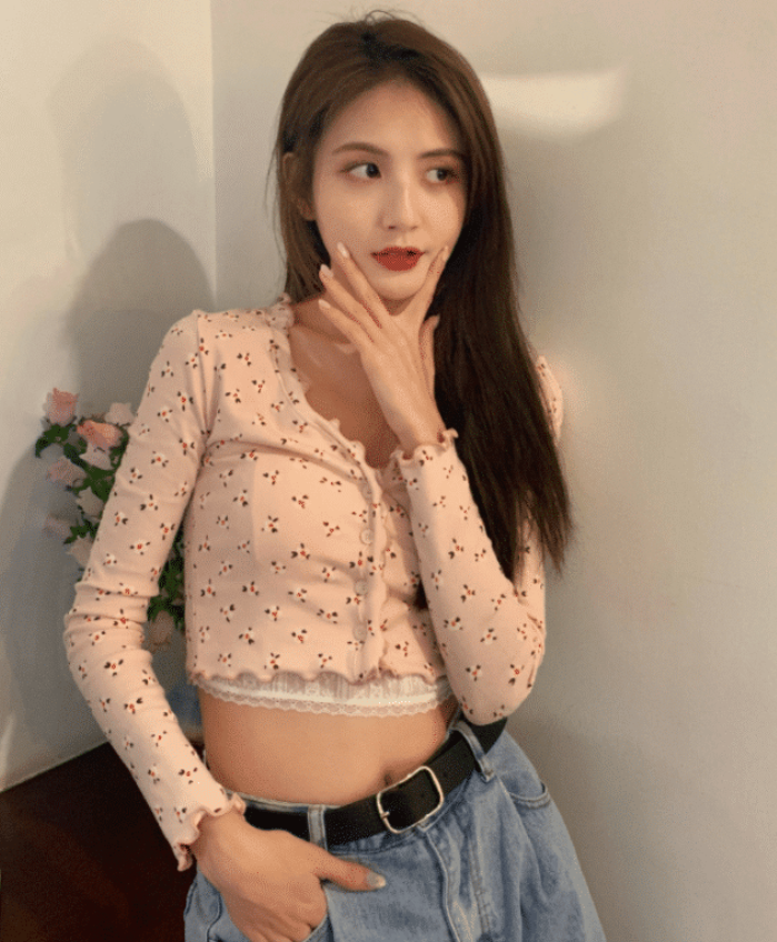 [王思聪]铁打的王思聪，流水的女网红，这次带新女友买房，是要玩真的？
