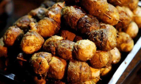 果冻：这5种“烧烤”，是90后的最爱，却被00后嫌弃：白送我也不敢吃！