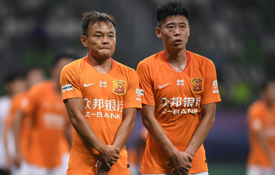 中超|一波3-5!中超大黑马轰然倒下:3大优势消失,唯一“死穴”已无解