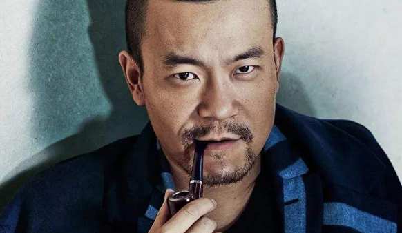 廖凡|45岁影帝廖凡与爱妻低调结婚9年，比他大5岁不算，还是我们的老熟人！