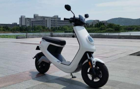 『小米科技』小米电动车横空出世，满电续航120公里，价格才是亮点