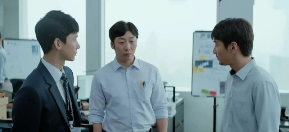 赵又廷|连刷了10集《平凡的荣耀》，我心情复杂地写下了这篇文章