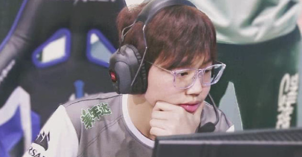 #ig#沦为替补导致心态爆炸？iG乐言怒改ID：真的没意思！