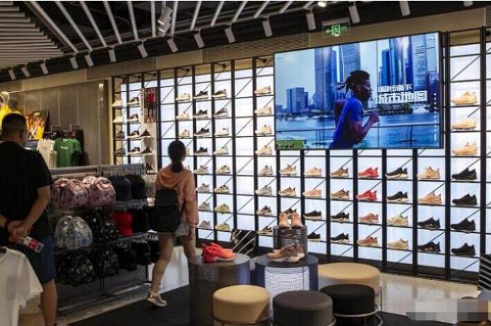 券商|国产运动品牌一哥：市值破2千万，如今吊打阿迪，耐克开始慌了