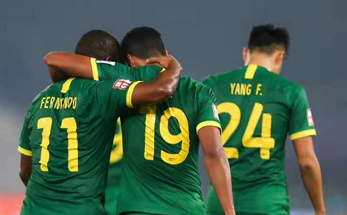 国足|国足名单意难平！国安+申花双星皆落选，鲁能和上港留遗憾