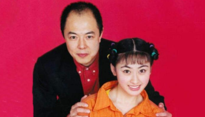张铁林|头婚嫁张铁林，二婚嫁大23岁男星，今结婚9年十分低调