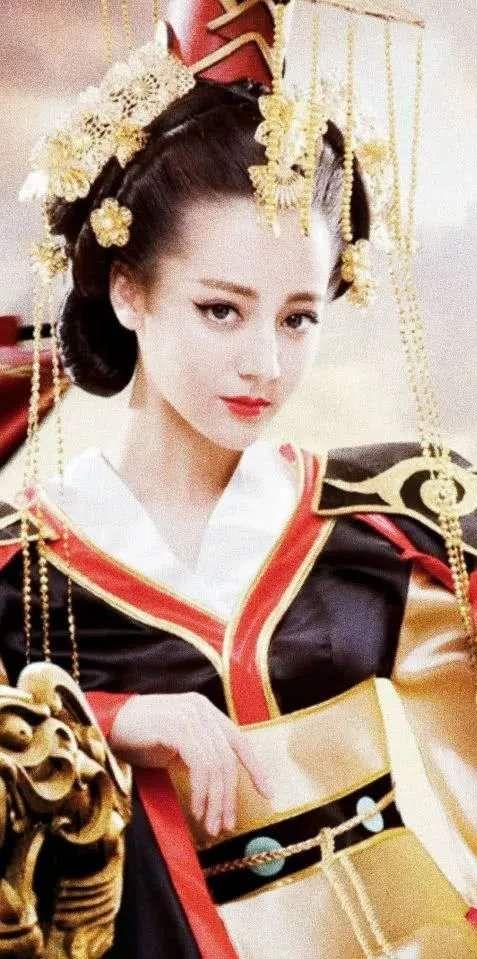 妲己|迪丽热巴被说太保守无法演妲己,但看到照片后全网打脸