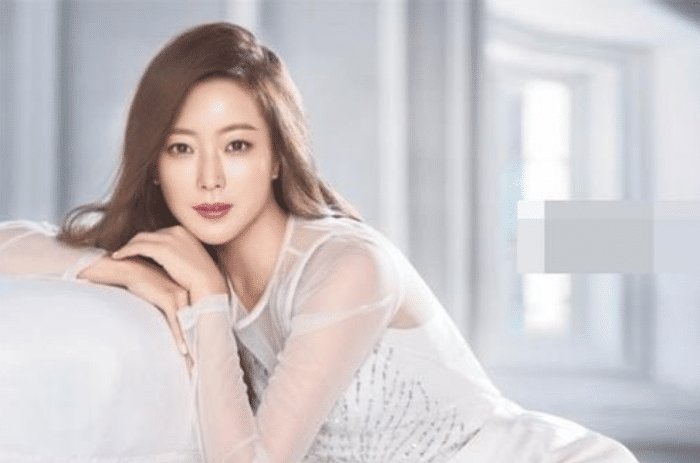 金喜善|金喜善因女儿长相普通被质疑整容,网友称没长开,9年后却惨遭打脸