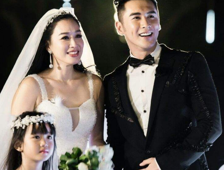 爸爸去哪儿|《爸爸去哪儿》的四对\假父女\，如今三对都已没联系，唯独他娶了孩子妈！