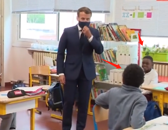 『法国』法国已“黑化”，马克龙访问法国小学像来到非洲，我还以为进错门了！