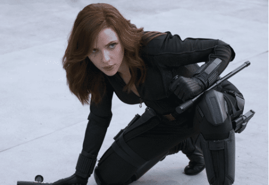 『电影』“寡姐”拍戏多烧钱？“贴身战衣”全都是特效，现场造型有些搞笑！