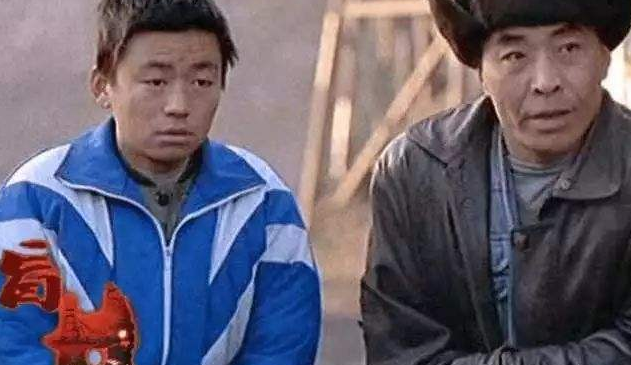 「经超」剧组太穷演员跑了一半,无奈拉了个群演当主角,却成就了一代影帝!