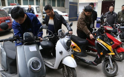 电动车|电动车又出新规,8月1日正式施行,车主拍手叫好:难得的好消息