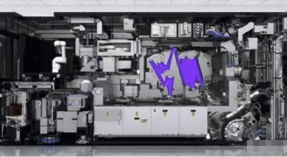 杨振宁|光刻机成了中国的痛，回看当年杨振宁的“建议”，全国人欠他一个“道歉”！