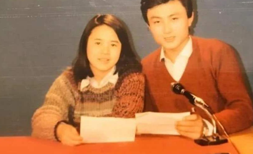 蘑菇头|难怪“金龟子”一直都是蘑菇头，当她长发照流出，这谁能顶得住！