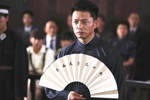 段奕宏|中国戏妖:4000字台词滴水不漏,导演片场爆粗口“这TM才是演员”
