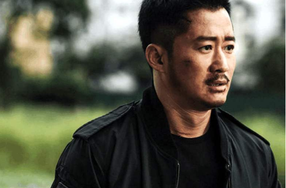 []砸全部身家拍电影，耗时8年完成巅峰之作，却无法上映赔得倾家荡产