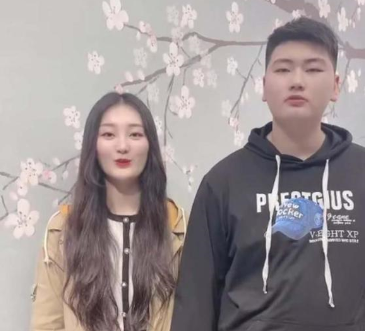 人物设定|?朱之文儿媳删除和丈夫同框视频，婚后12天，人设营销开始了