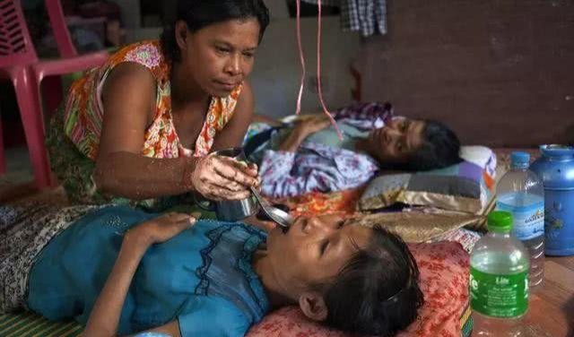 埃博拉疫情@艾滋病毒真的不算什么,这些病毒都比艾滋要恐怖百倍