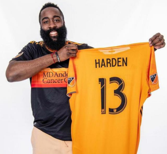 「休斯顿」完成收购！第三位球员兼球队老板的NBA球员诞生