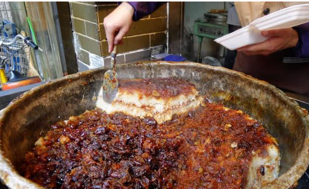 「舌尖上的中国」《舌尖上的中国》让它彻底膨胀了!2元一直涨到了10元,顾客:早就该关门了