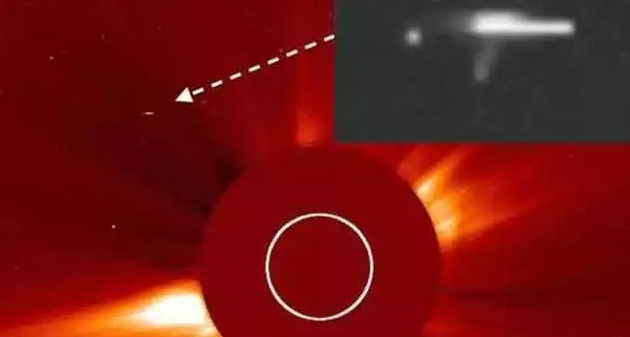 |穿越太阳的巨型飞船,难道太阳是穿越星门?