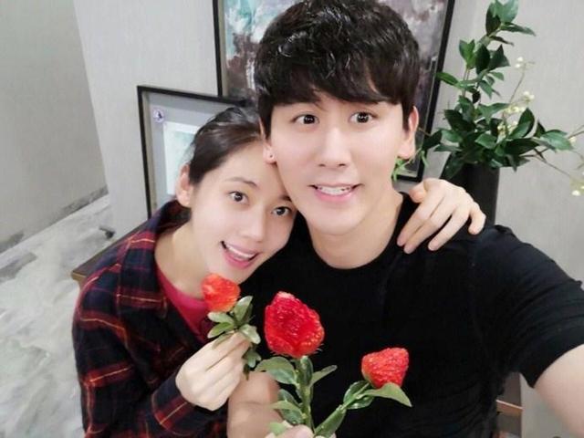 「秋瓷炫」秋瓷炫离婚风波后首次露面，向大众发文道歉！网友：做自己就好