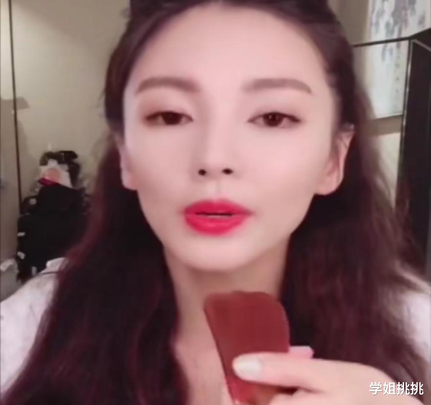 护肤|用完爽肤水别急着用精华，学张雨绮金晨多做一步，皮肤通透又光滑