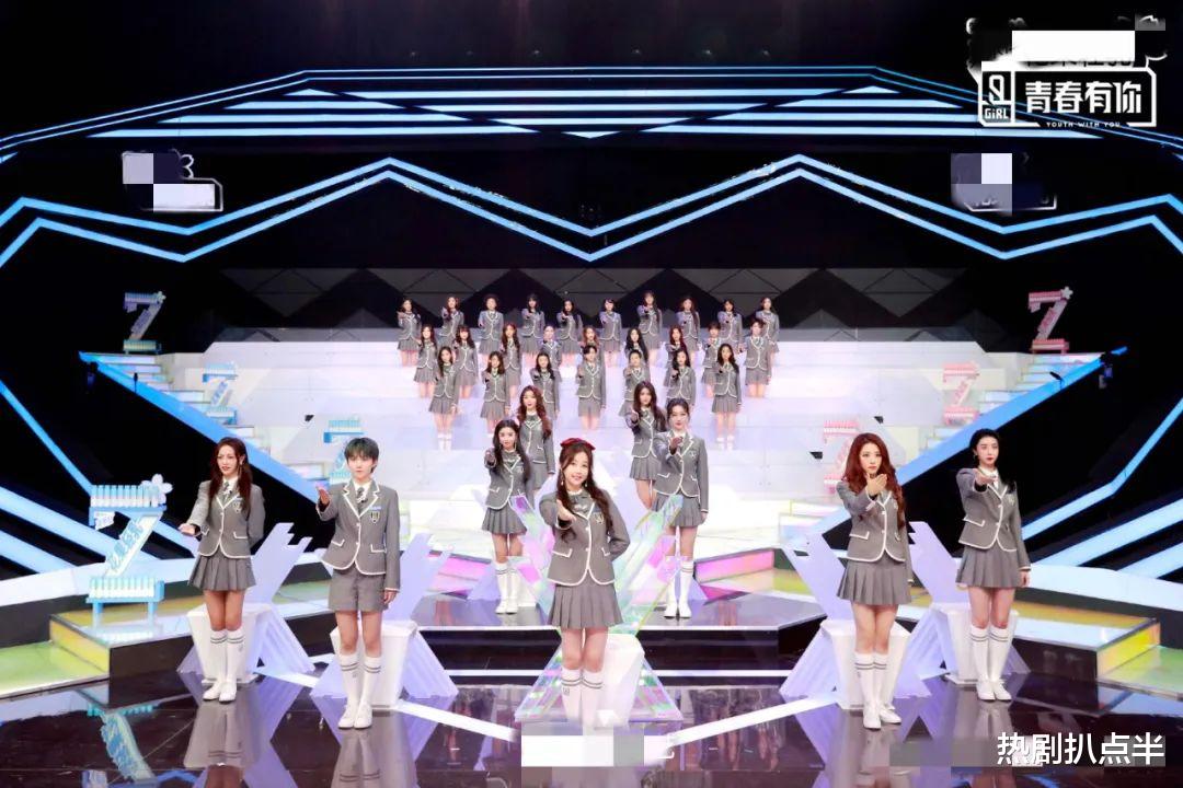 乘风破浪的姐姐▲《乘风破浪》未开播便满地瓜，大哭反抗制作组，现还传出扯头花？