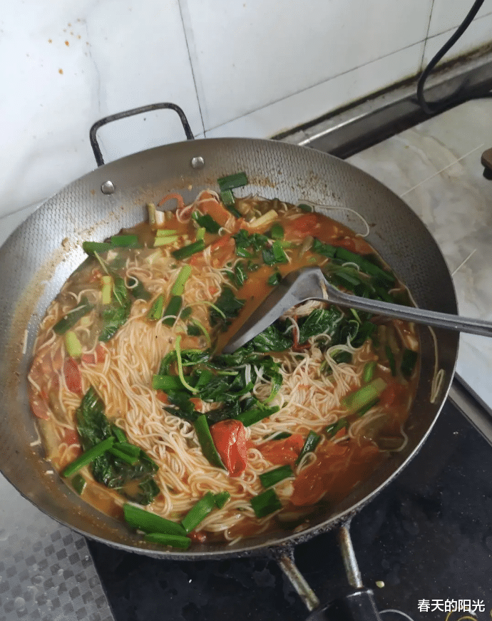 工地|“网友的刹车片磨损照片，一定要将刹车片用到“极致”啊！”哈哈