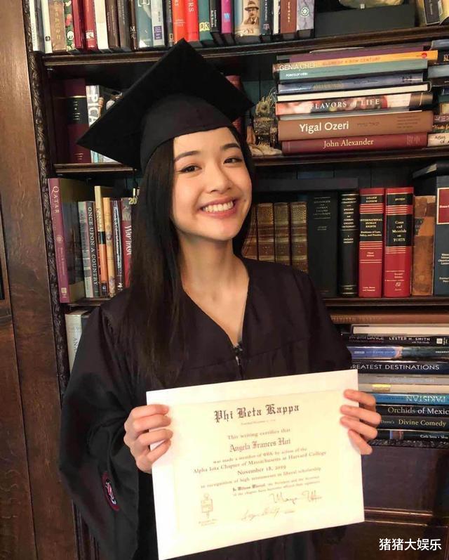 「陈冲」6天前，28岁宣誓“效忠美国”的陈冲，再次“翻了车”