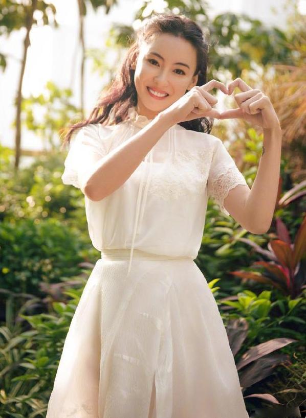 张柏芝|比谢霆锋还帅，曾是大家猜测的那个人？张柏芝：这是我孩子他爸！