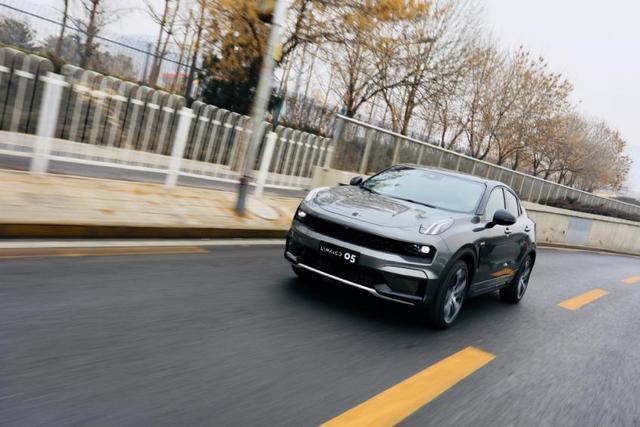 「动力」年轻,就要不将就!全方位体验领克05