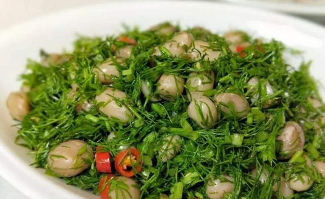 凉拌|湿气最怕这个菜，遇到买一捆，湿气没有了，嘴巴不臭，健康过夏天