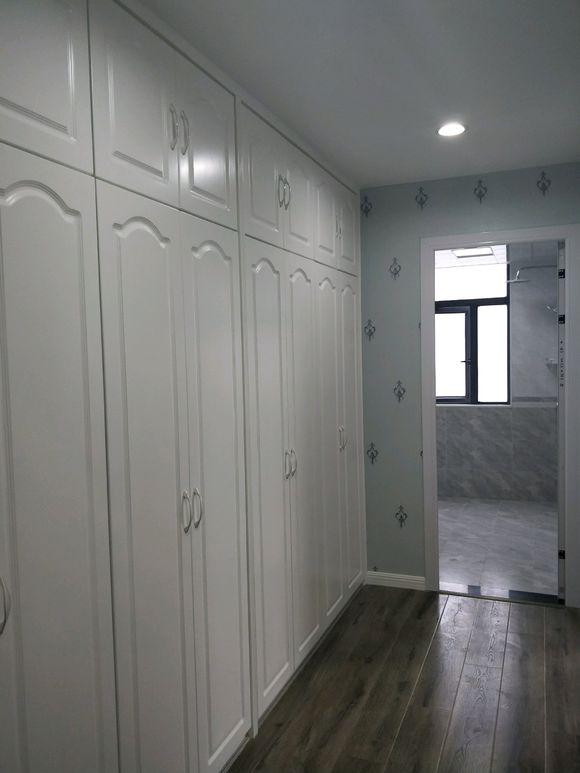 @老公坚持餐厅砌墙留个洞,全房钛金不是一般漂亮,头一次见很实用